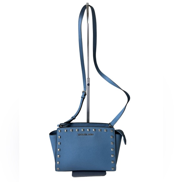 Michael Kors Selma Stud Medium Sky Blue Leather‎ Crossbody Bag - Picture 2 of 13